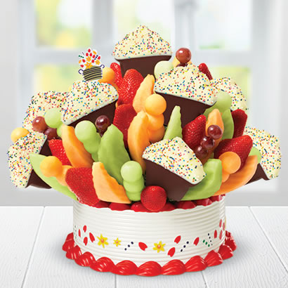 Grand Confetti Fruit Cupcake™ - Edible Arrangements®