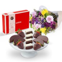 The Perfect Birthday Dipped Berry Gift Set